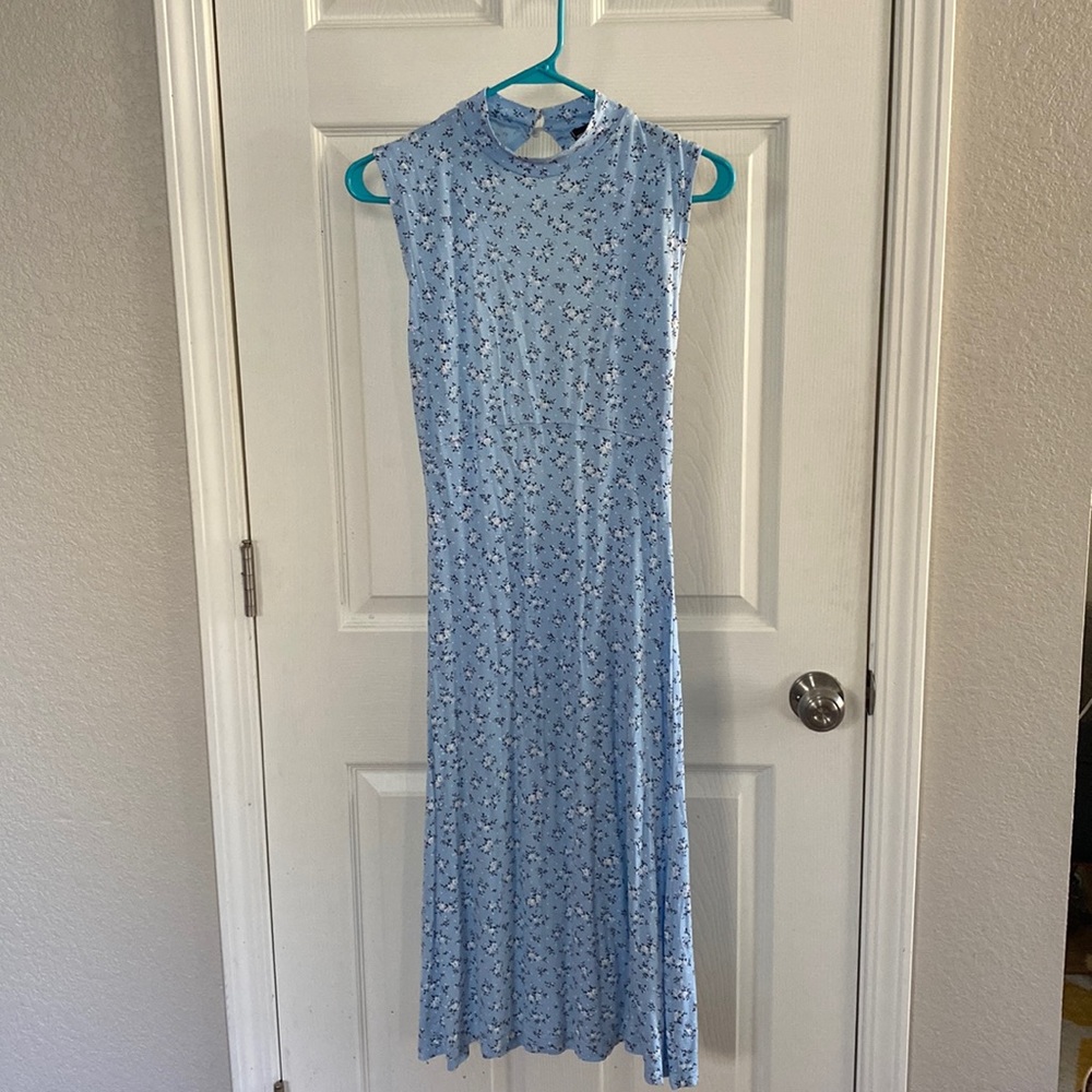 Open back high neck floral midi dress